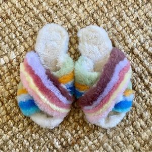 Emu slippers